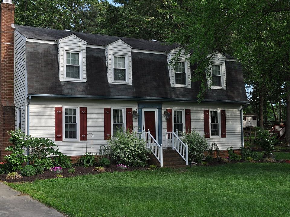 1st image of 7131 Club Dr