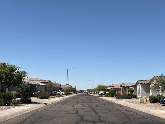 5th image of 2080 E Entoro Dr