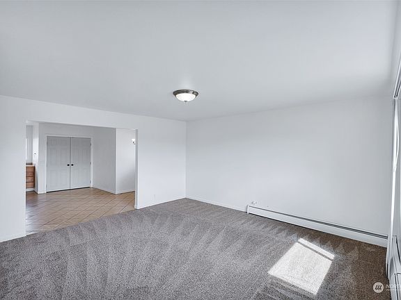 4th image of 1207 / 1209 E Kiernan Ave