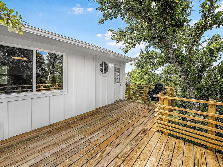 10011 Little Creek Cir — Photo 17