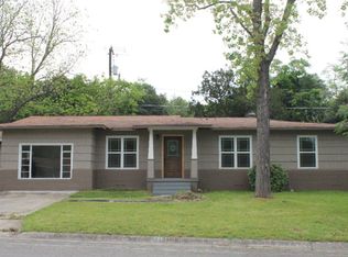 501 Methodist Encampment Rd, Kerrville, TX 78028