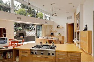 5th image of 1260 Hill Dr