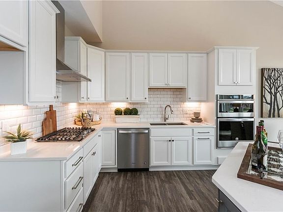 3rd image of 1364 Julep Ln