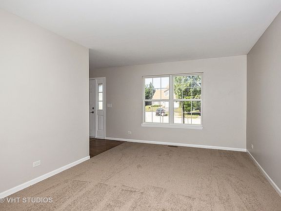 2nd image of 1806 Chapman Dr