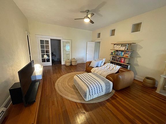 5th image of 265 River Rd APT 1
