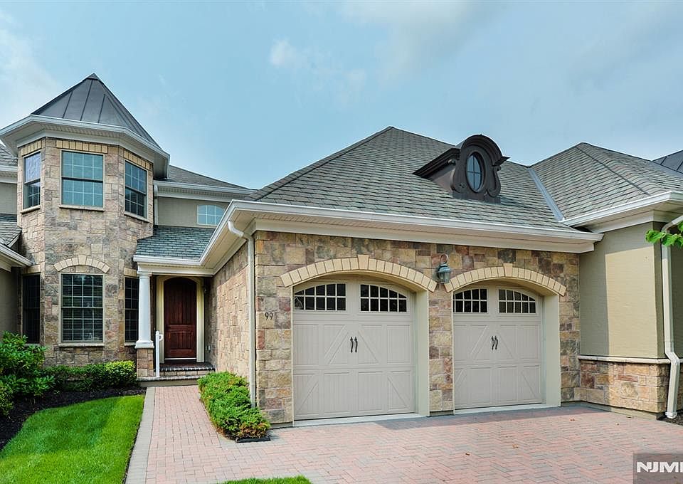 1st image of 99 Windsor Ln