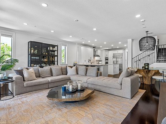 5th image of 101 Isle Of Venice Drive #101