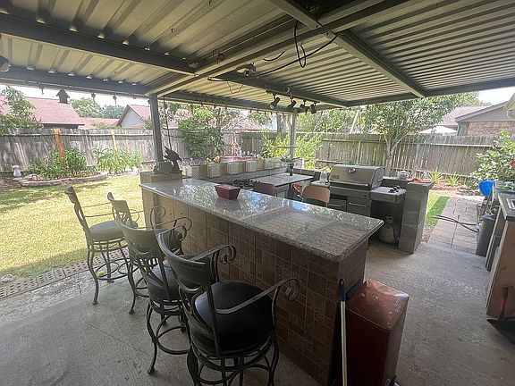 2nd image of 10511 Sageyork Dr