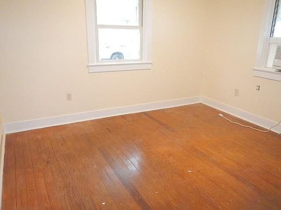 3rd image of 1235 Casa Calvo St