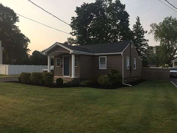 3rd image of 20 Vassar Pl