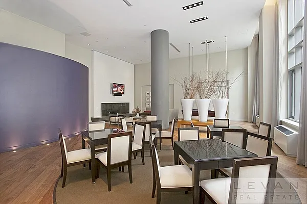 Rented by Levan Real Estate | media 38