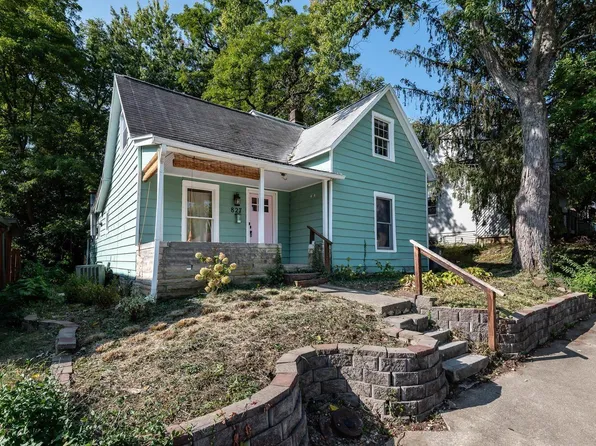 827 W 4th St, Bloomington, IN 47404