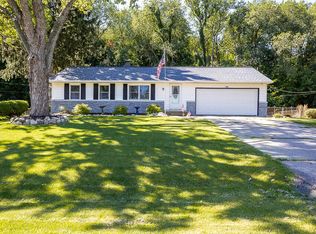 5557 Kapok Dr, Jackson, MI 49201