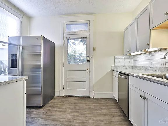 3rd image of 2911 Robertson Ave #1