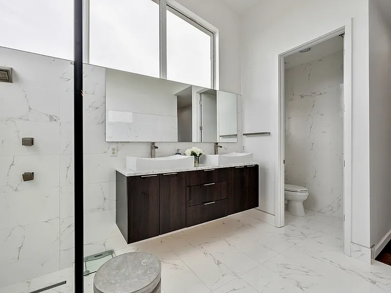 9100 San Martin Blvd NE — Photo 29