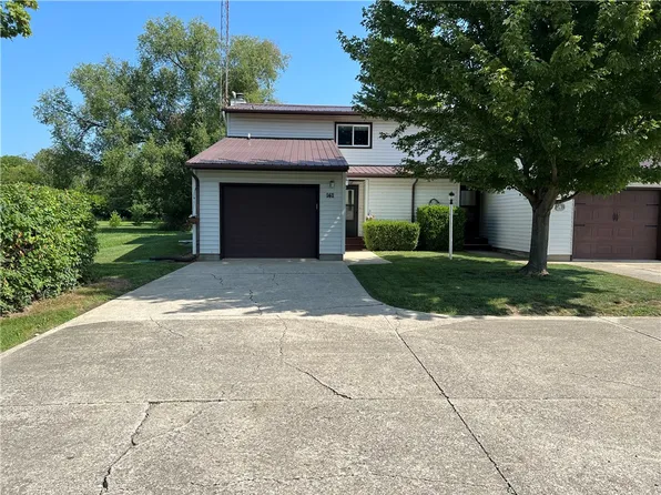 1411 S Shrs, Sullivan, IL 61951