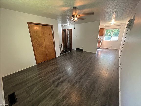 3rd image of 4376 N Norman Dr