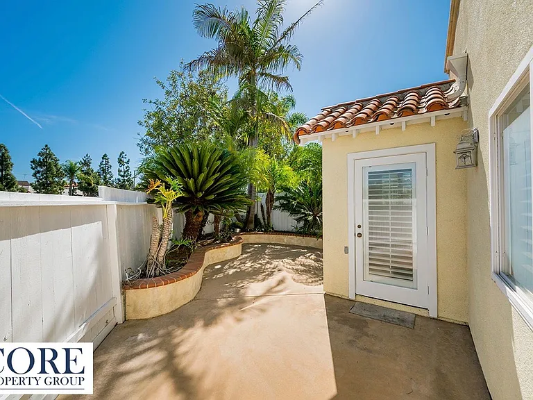 308 Palm Ave — Photo 32