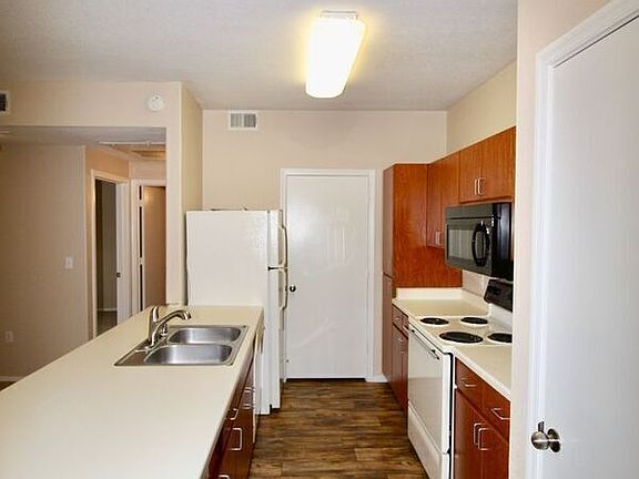 3rd image of 5302 E Van Buren St Unit 2047