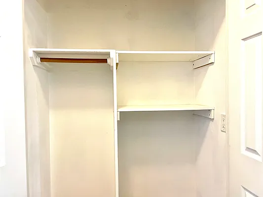 Rented by Compass | media 12