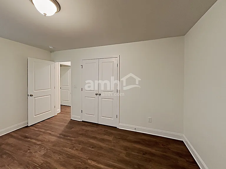 305 Vaughan Pl — Photo 24