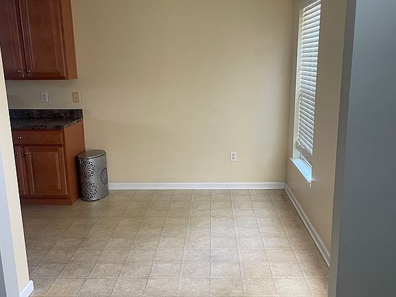 3rd image of 7218 Ivy Way #7218