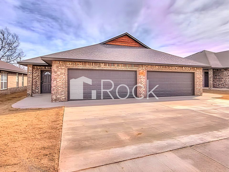 1st image of 1837 Post Oak Rd #Oak