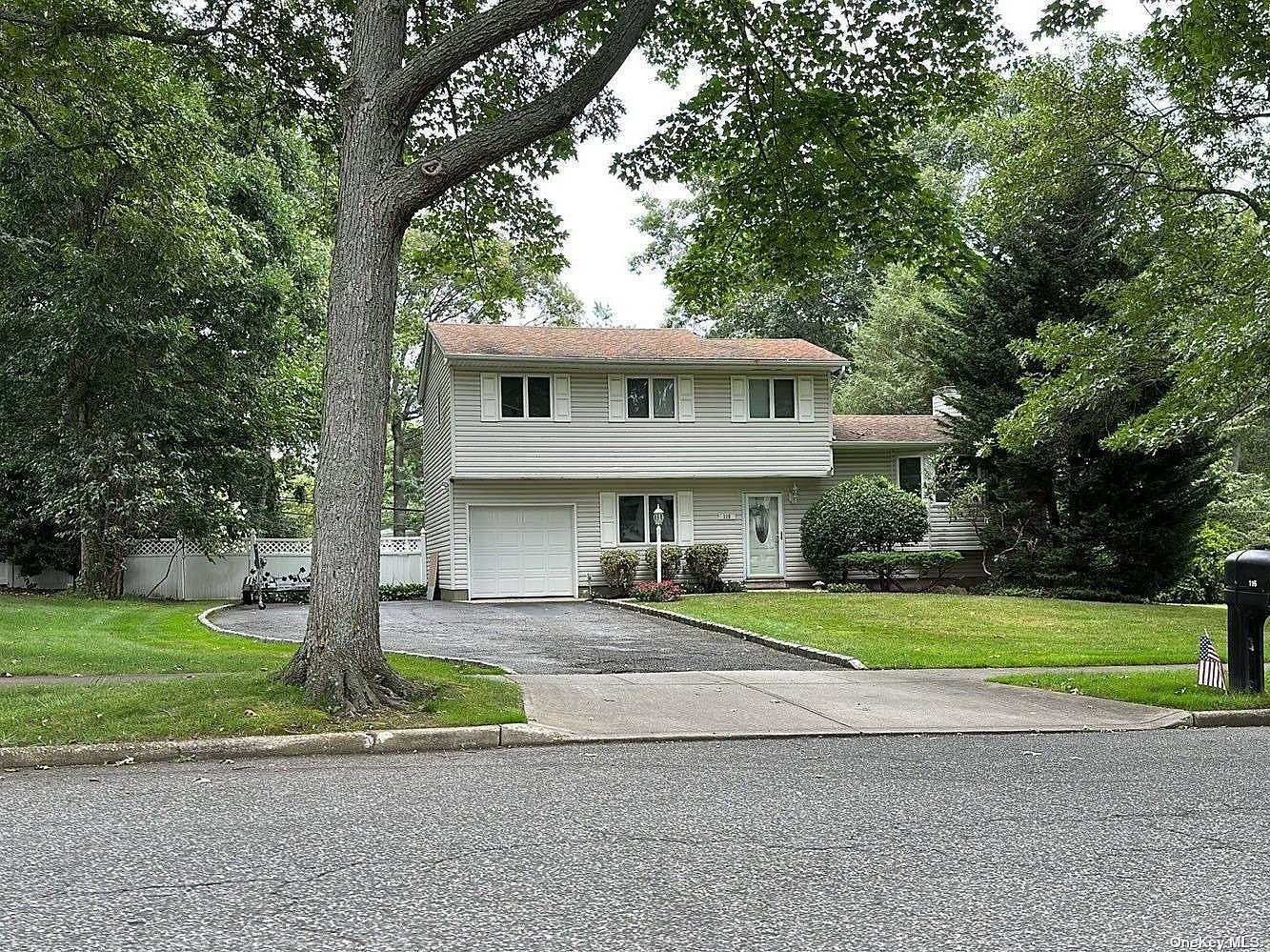116 Drive, Commack, NY 11725 MLS 3498893 Zillow