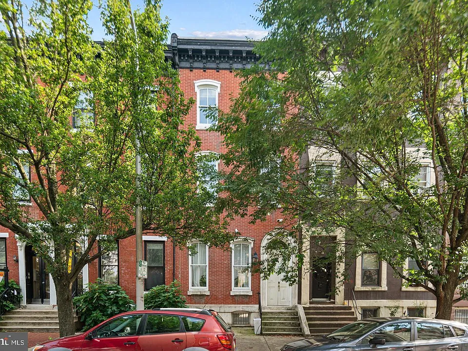 1832 Green St #2R