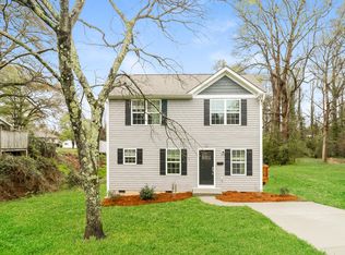 119 W Robinson St, Dallas, NC 28034