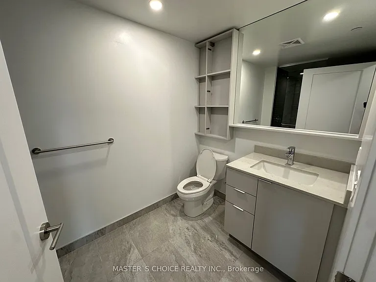 8 Cedarland Dr #1705 — Photo 15