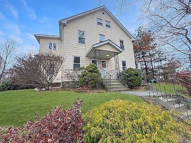 1st image of 80 Delmont Ave