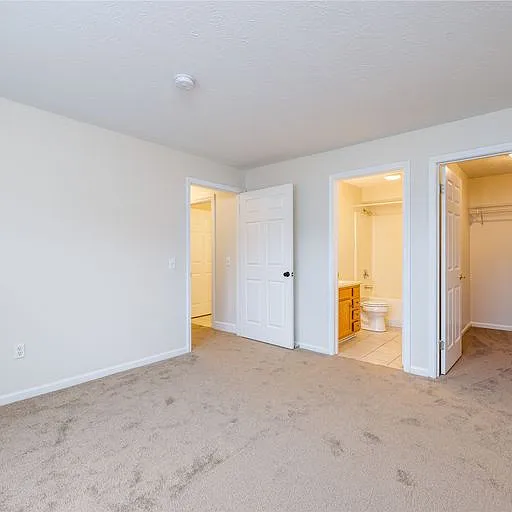 Jordache Park Apartments — Photo 26