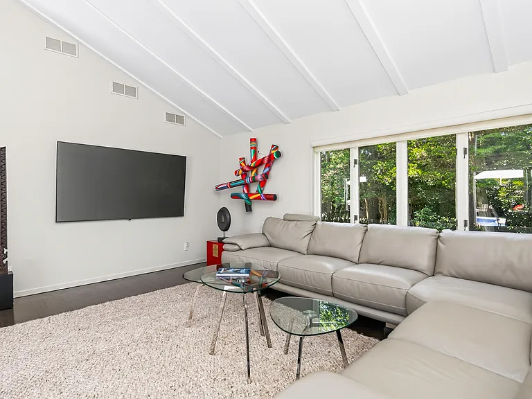 14 Rose Hill Rd — Photo 13