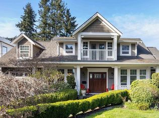 13785 Marine Dr, White Rock, BC V4B 1A3