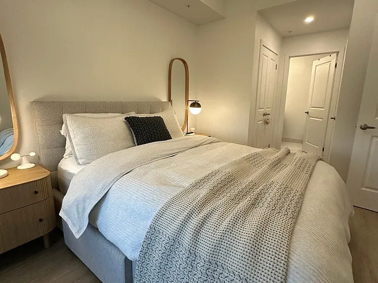 19 A West St N #306 — Photo 10