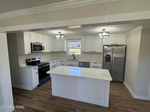 263 County Road 500, Englewood, TN 37329