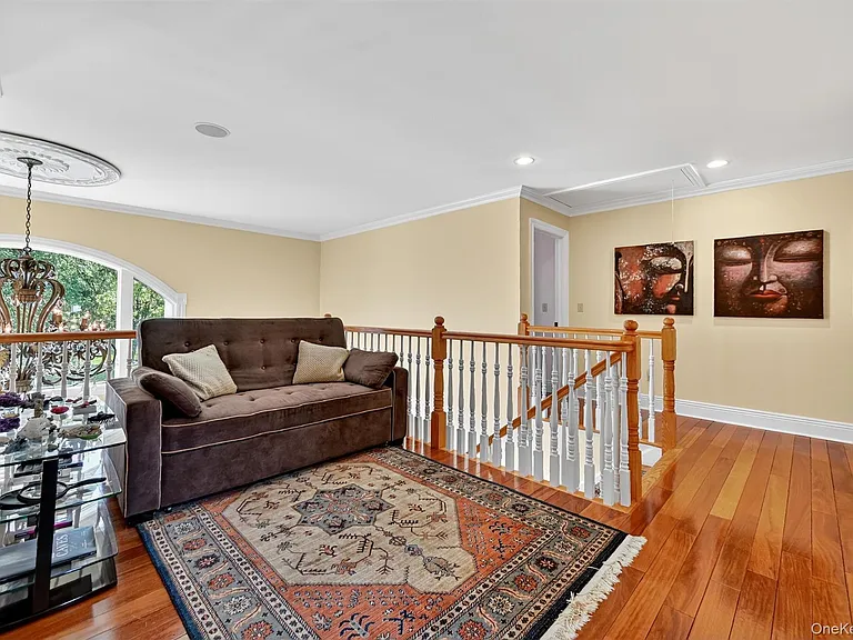 7 Paiges Way — Photo 30
