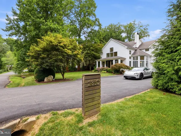 2850 Rosemary Ln, Falls Church, VA 22042