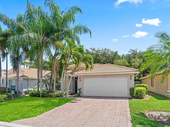 3rd image of 12136 La Vita Way