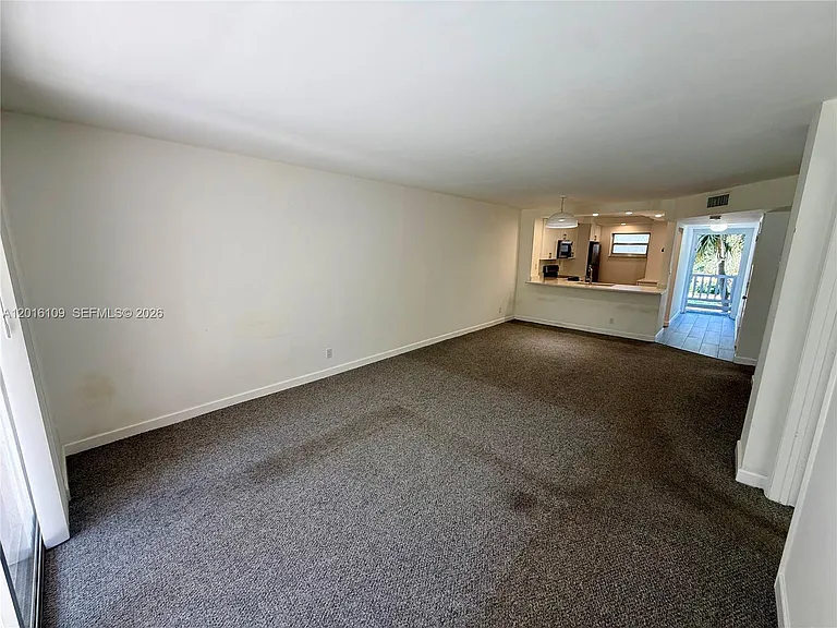 1075 Riverside Dr #306 — Photo 15