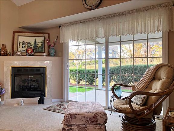 3rd image of 3024 Ironwood Cir