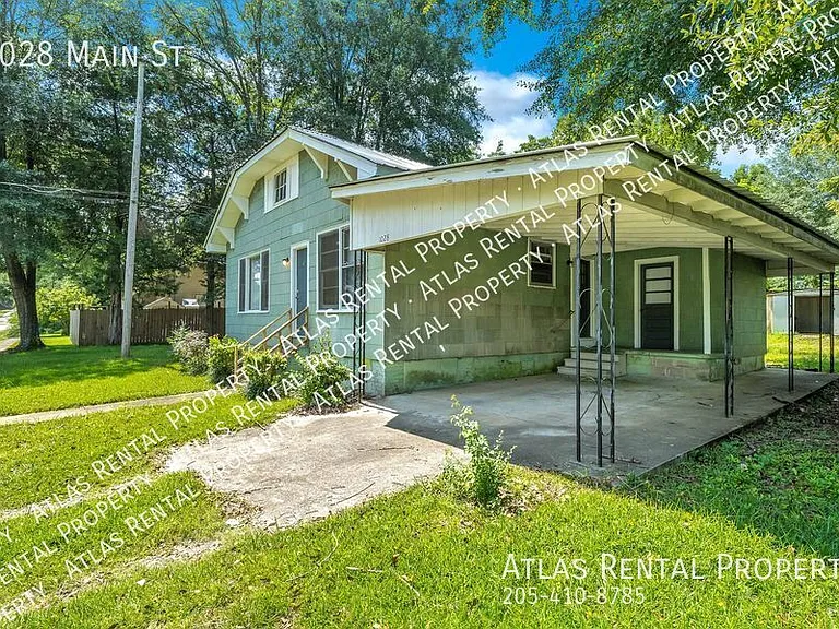 1028 Main St — Photo 3