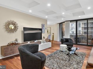 4620 N Park Ave APT 402W, Chevy Chase, MD