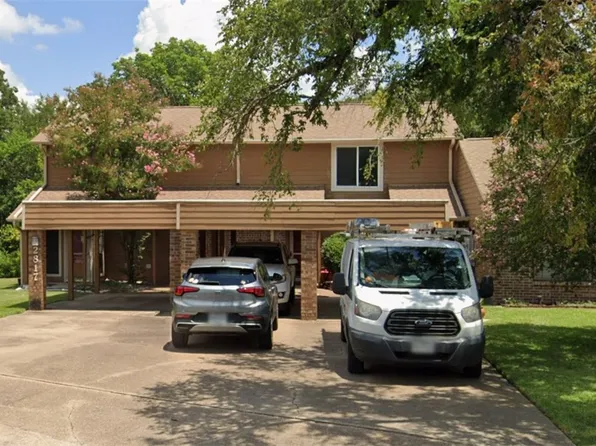 2817 Oakside Dr, Bryan, TX 77802