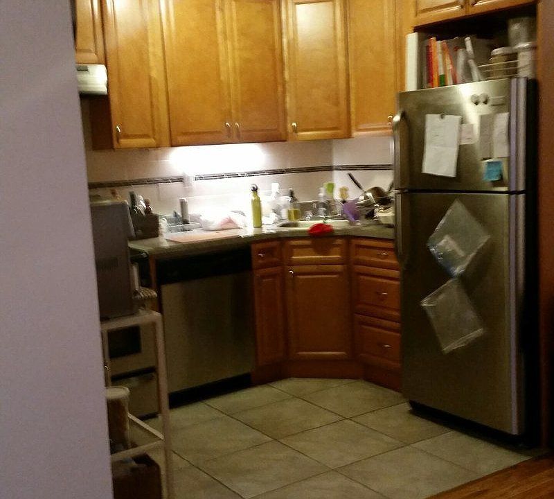 2nd image of 2350 Broadway