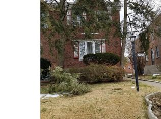 1320 E Barringer St, Philadelphia, PA 19119