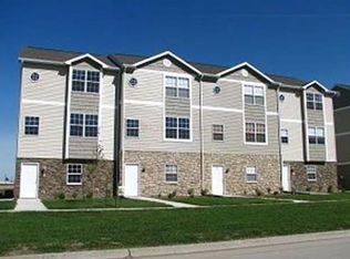 1305 S G Ave UNIT 11, Nevada, IA 50201