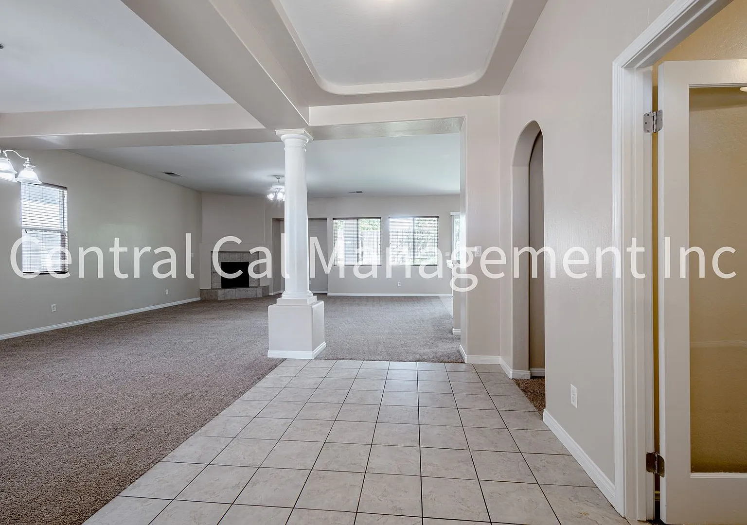 3 Bedroom/2 Bath Home with Office in the Desired Northwest - $2495 Per Month — Photo 2