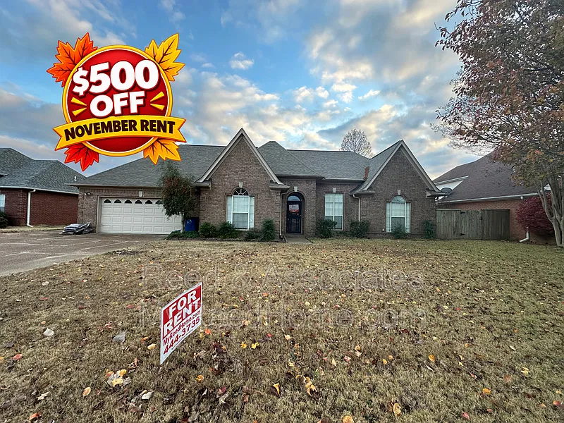 7161 Lauren Ln
